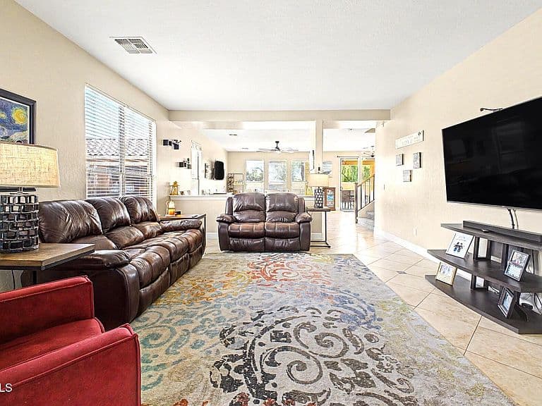 16910 W RIMROCK Street photo 3