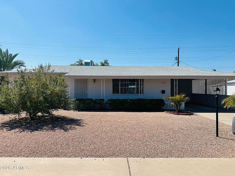 5737 E CICERO Street photo 1