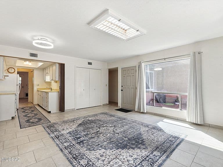 457 W Calle De Oro photo 4