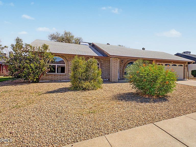 5409 W SELDON Lane photo 2
