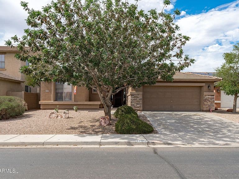 37914 W OLIVO Street photo 2