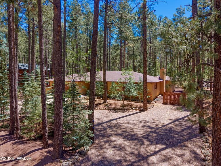 8745 Country Club Dr photo 4