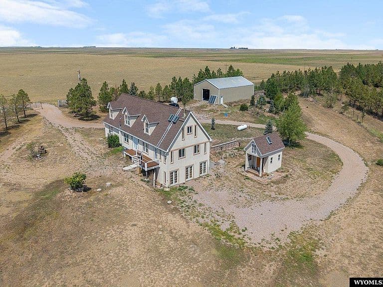 2125 Road 150 photo 4