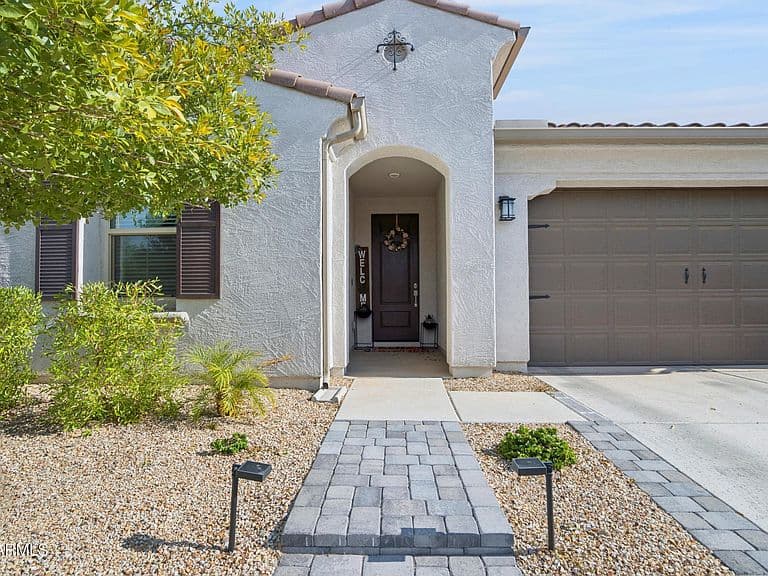 9947 E THORNBUSH Avenue photo 5