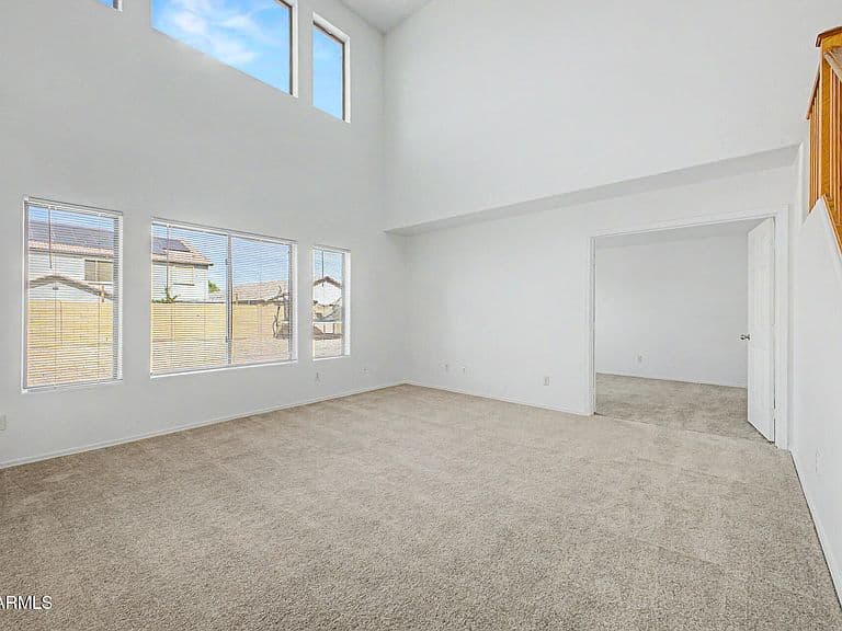 2602 S 112TH Drive photo 4