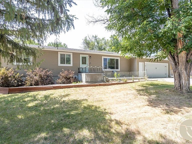 138 Stillwater Ln photo 2