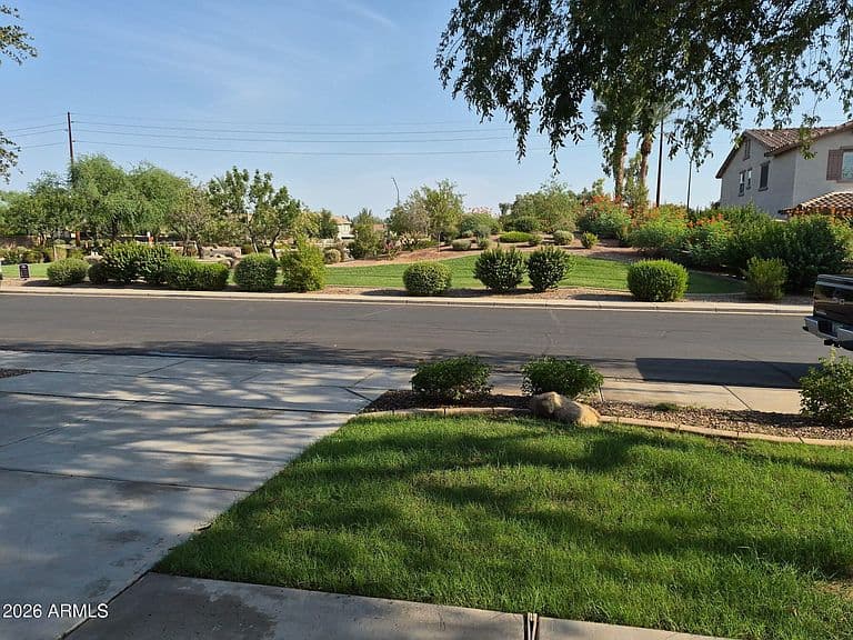 2543 E Penedes Drive photo 4