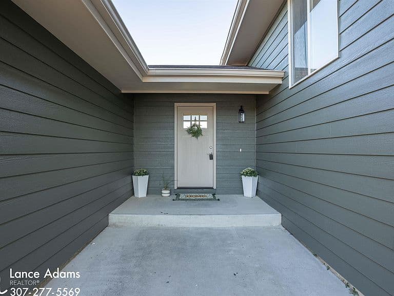 1810 Absaroka Trl photo 2