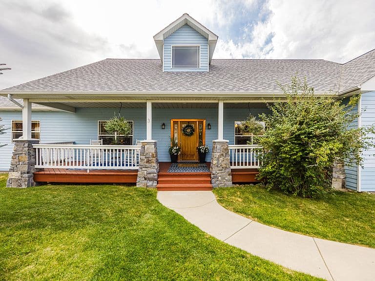 3 Black Mountain Dr photo 3