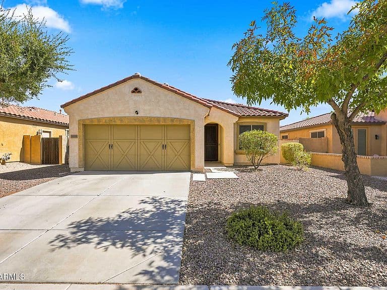 16999 W MAGNOLIA Street photo 1