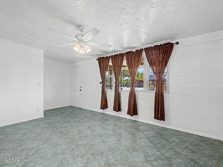 7957 E Nicaragua Dr photo 4