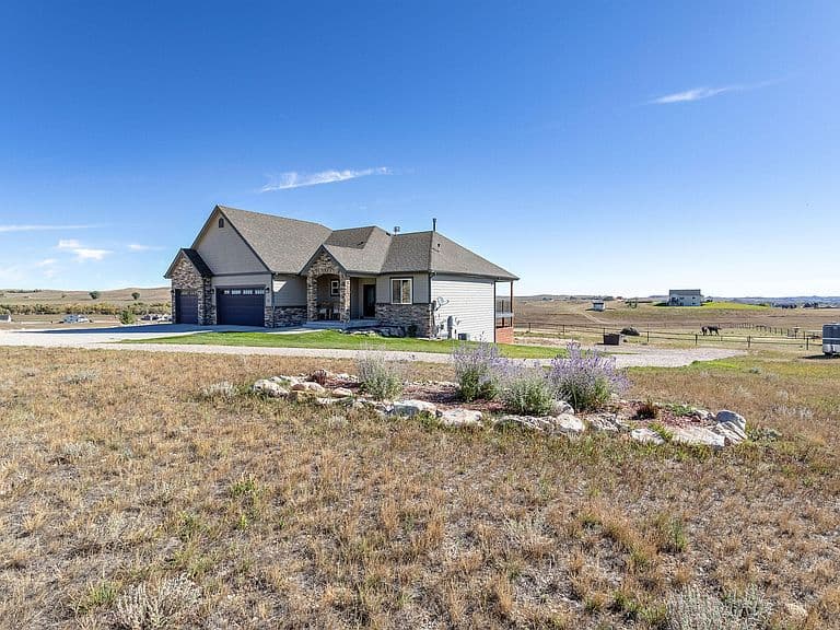 31 Sand Creek Dr photo 5