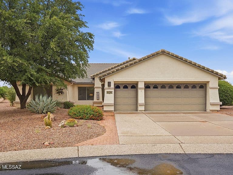 1141 N Desert Deer Pass photo 1