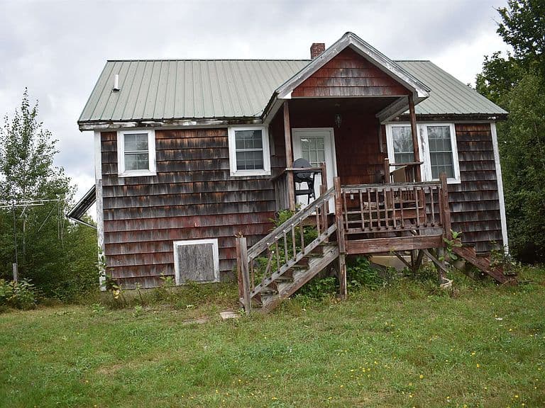 185 DRISCOLL DRIVE photo 2