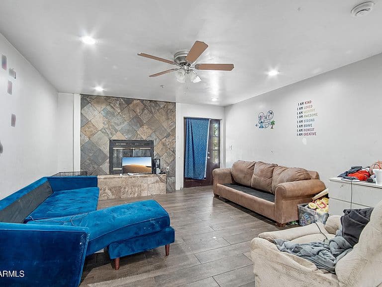 3829 W THUNDERBIRD Road photo 5