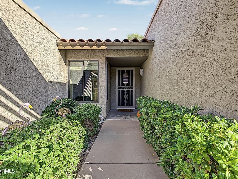 10335 N 104TH Way photo 4