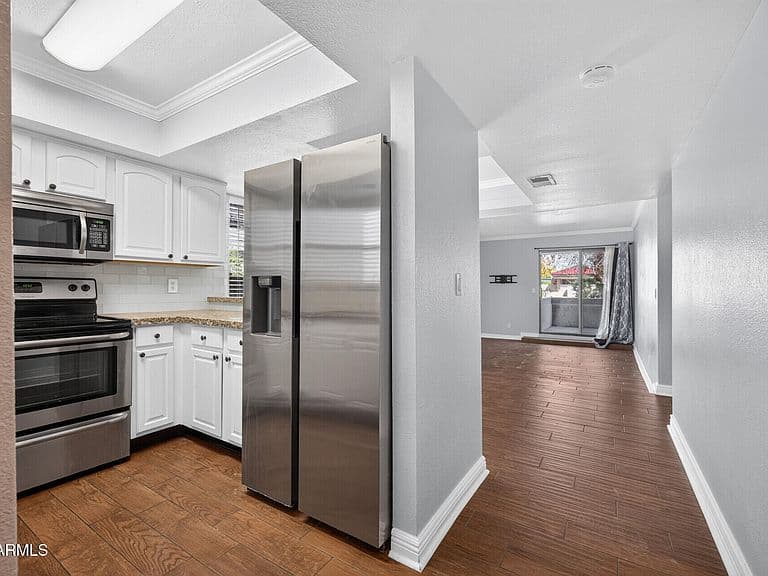 3420 W DANBURY Drive #C109 photo 3
