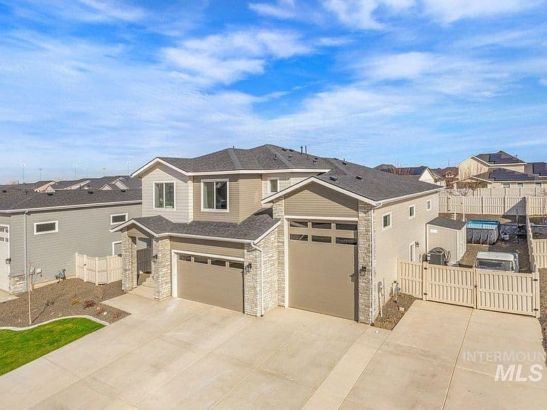 1218 Stirling Meadows Ct photo 2