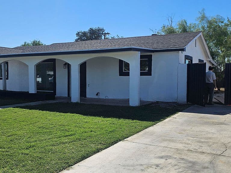 2711 W CAMPBELL Avenue photo 4