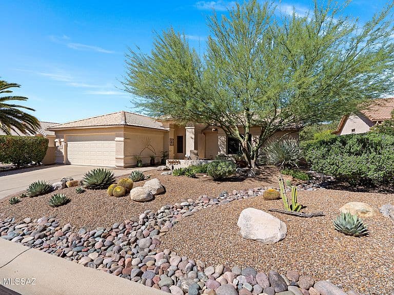 36234 S Canyon Brook Dr photo 2