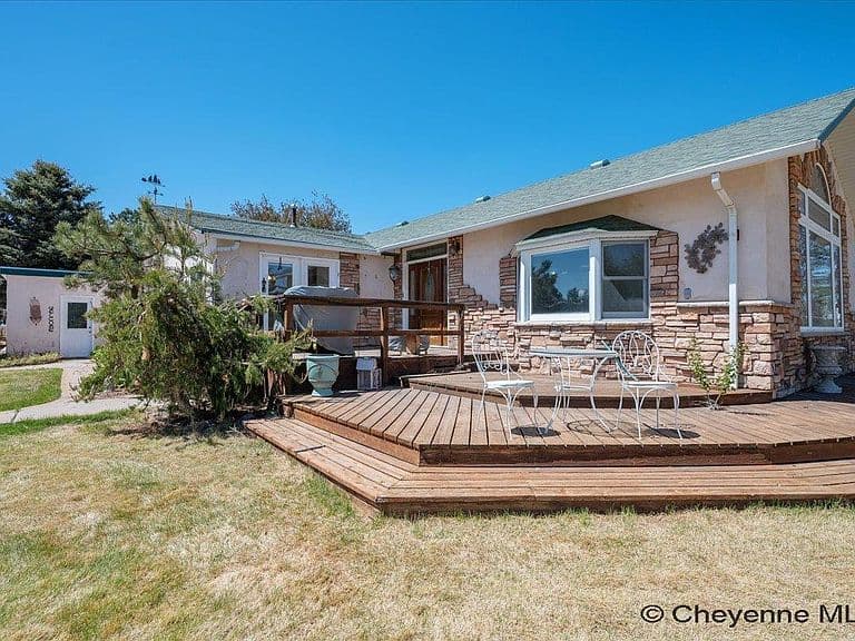 1160 Road 161 photo 1