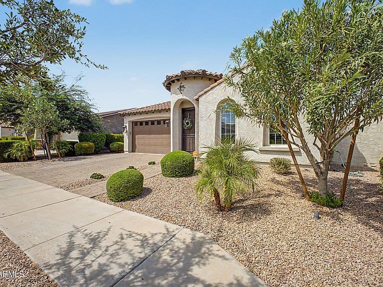 22246 E CHERRYWOOD Drive photo 3