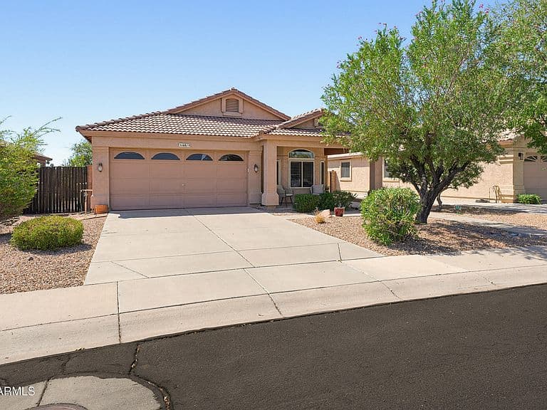 6819 W CARIBBEAN Lane photo 1