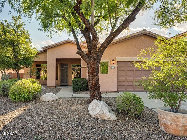 3987 W Valley Mine Dr photo 2