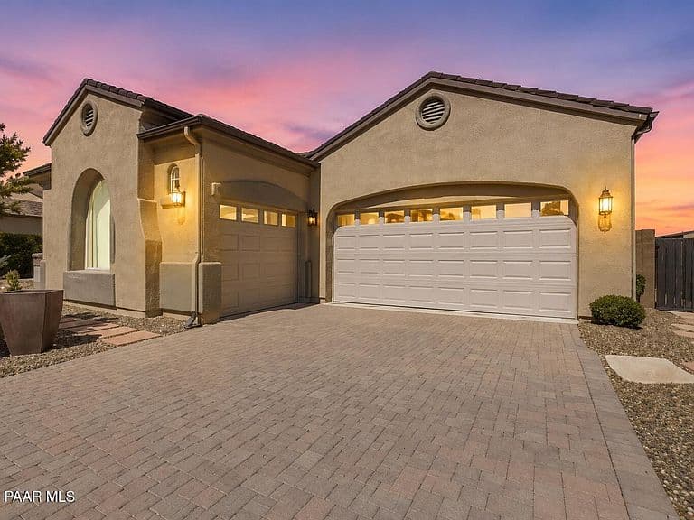 8192 N Sable Way photo 3