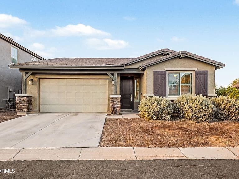 15108 W SHERMAN Street photo 2