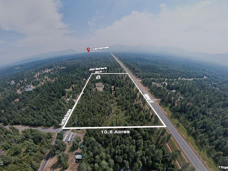 8924 E Black Bear Rd photo 1