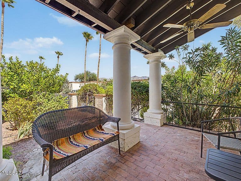 827 W Palma De Coco photo 5