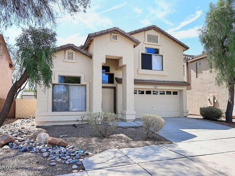 12311 W San Miguel Avenue photo 2