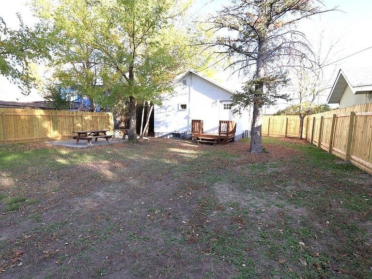 415 3rd Ave SW photo 4