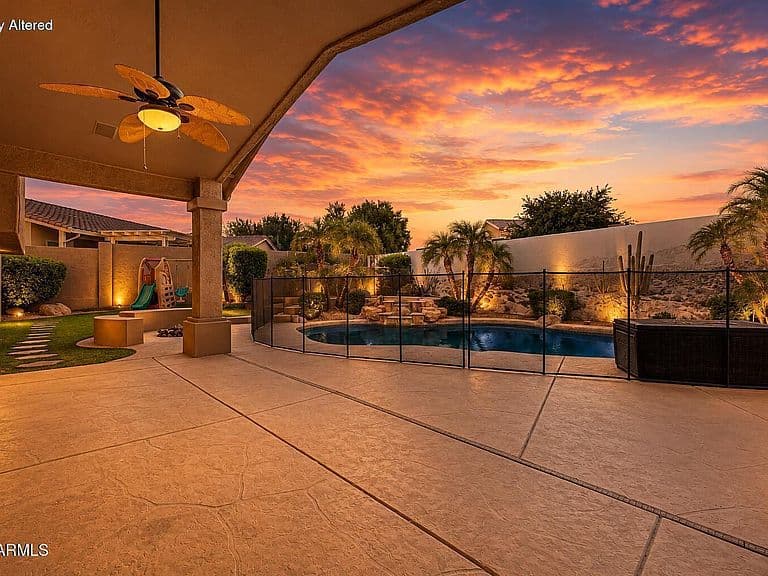 4425 E Casey Lane photo 3
