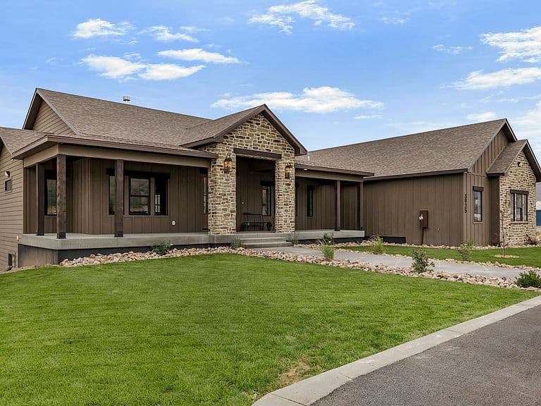 3925 Utah Dr photo 3