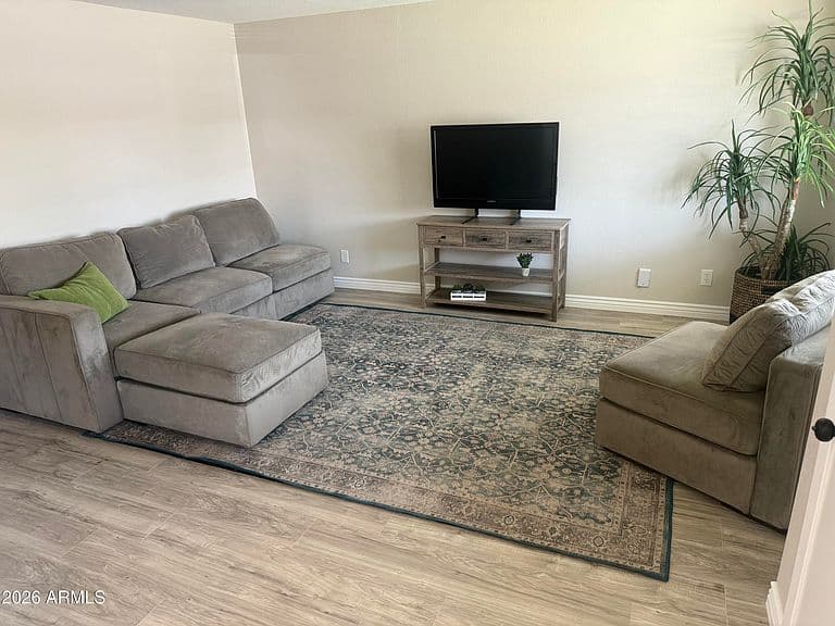 9918 N 95th Dr photo 5