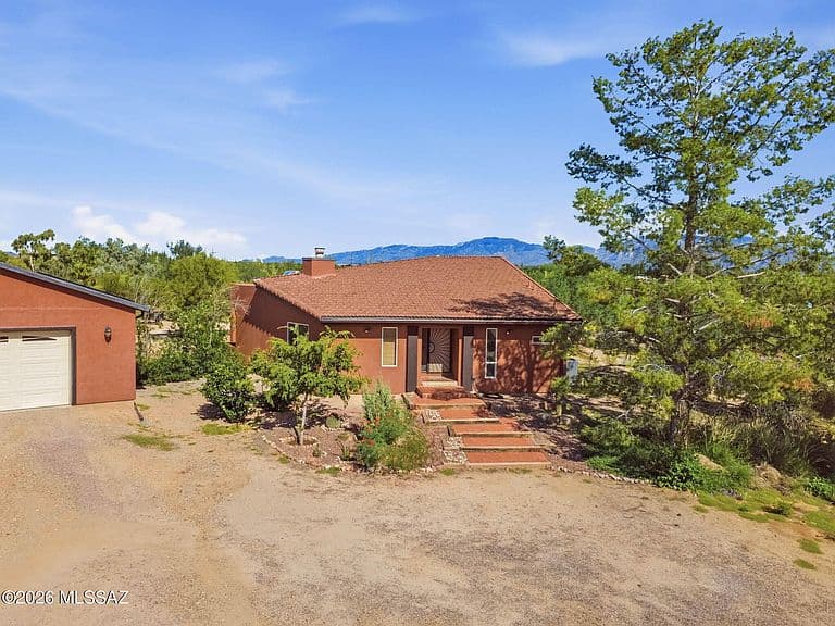 10280 N Quail Ln photo 4