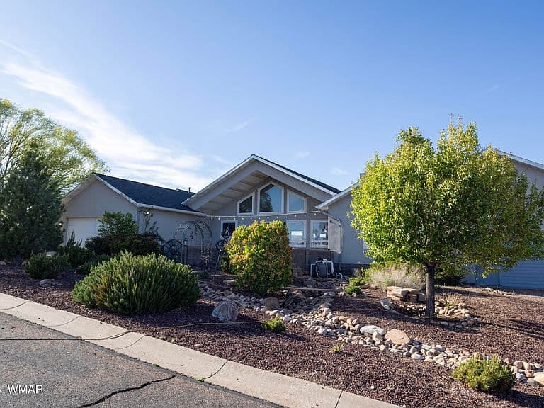 1436 W Tumbleweed Trl photo 5