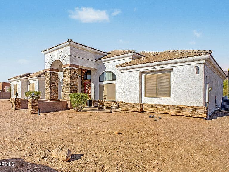 529 S VAL VISTA Road photo 5