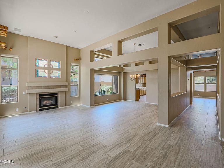11530 E DESERT WILLOW Drive photo 2