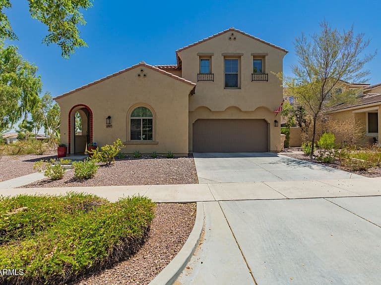 20697 W DELANEY Drive photo 1