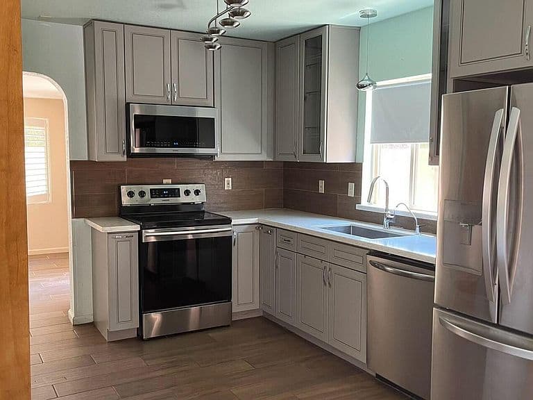 542 S HIGLEY Road #3 photo 5
