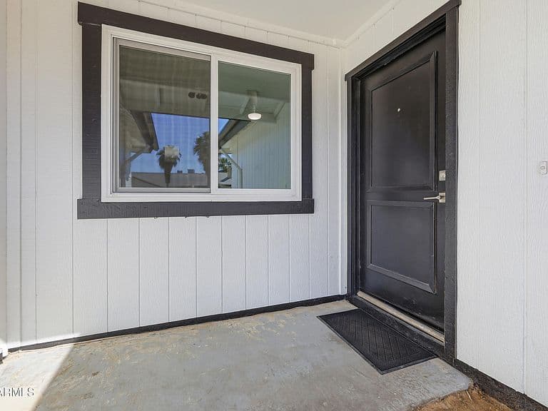 6420 W College Drive photo 3