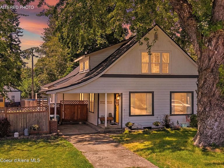 1007 N B St photo 1