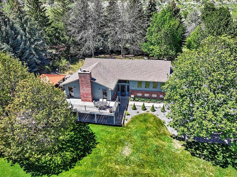 9416 Andee K Ln photo 2