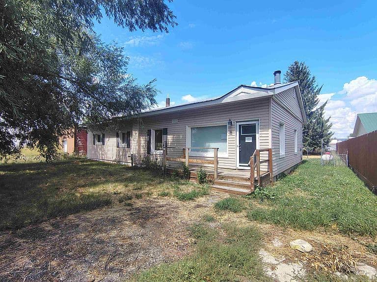 61 Cherry St photo 2