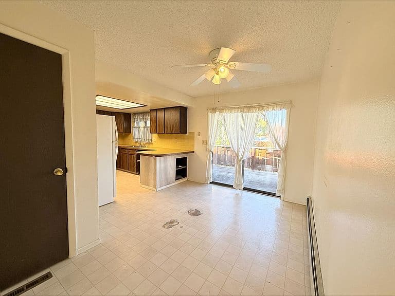 635 Dunnuck St photo 3