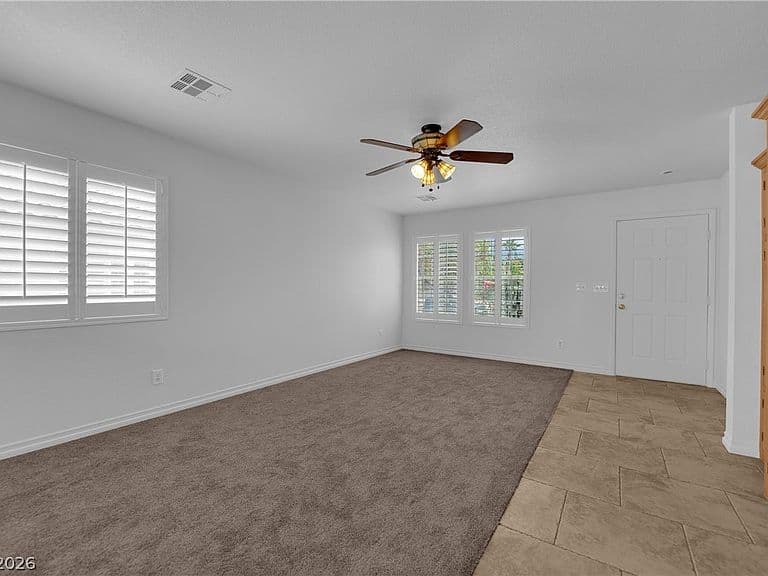 8548 Shady Pines Dr photo 5
