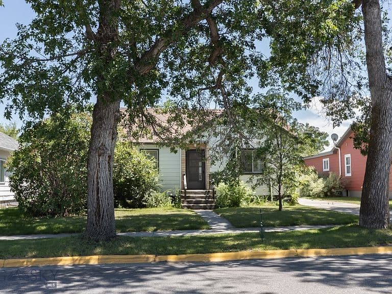 428 N Willson Ave photo 1